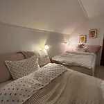 Sjarmerende Og Solrikt Hus Naer Strender Pa Casa vacanze *