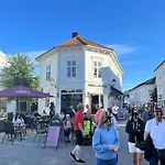 Sjarmerende Og Solrikt Hus Naer Strender Pa *