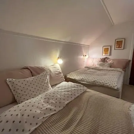 Sjarmerende Og Solrikt Hus Naer Strender Pa Holiday home *