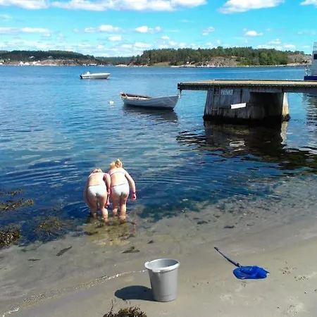 Sjarmerende Og Solrikt Hus Naer Strender Pa בית נופש Fevik