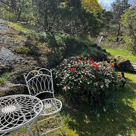 Sjarmerende Og Solrikt Hus Naer Strender Pa