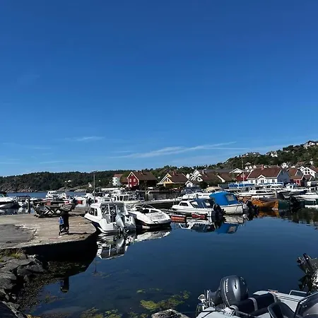 Vakantiehuis Sjarmerende Og Solrikt Hus Naer Strender Pa Fevik